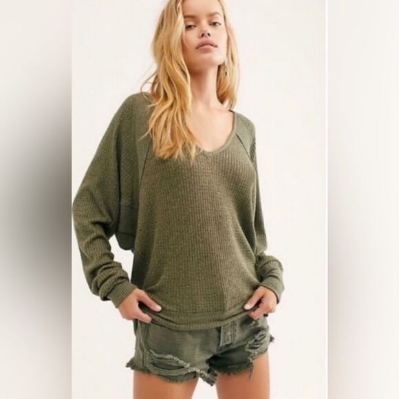 NWT Free People Santa Clara Oversized Thermal Long Sleeve Green Shirt Size XS - Picture 1 of 10